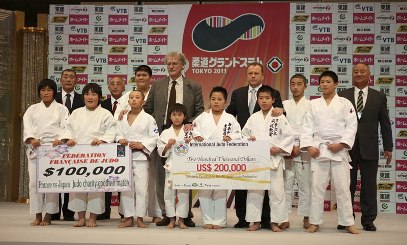 Distincţii pentru Federaţia Română de Judo